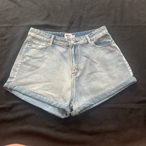 Light wash jean shorts